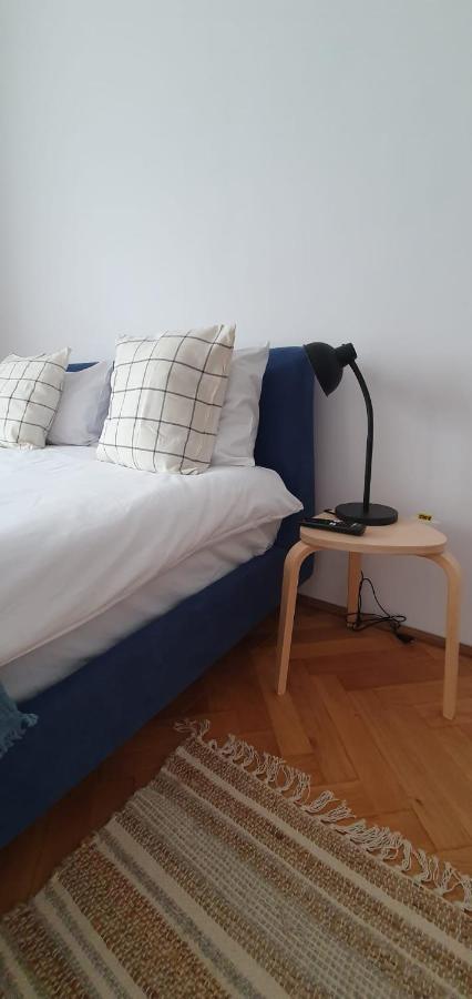 The Pines Serviced Apartments Μπρασόβ Εξωτερικό φωτογραφία