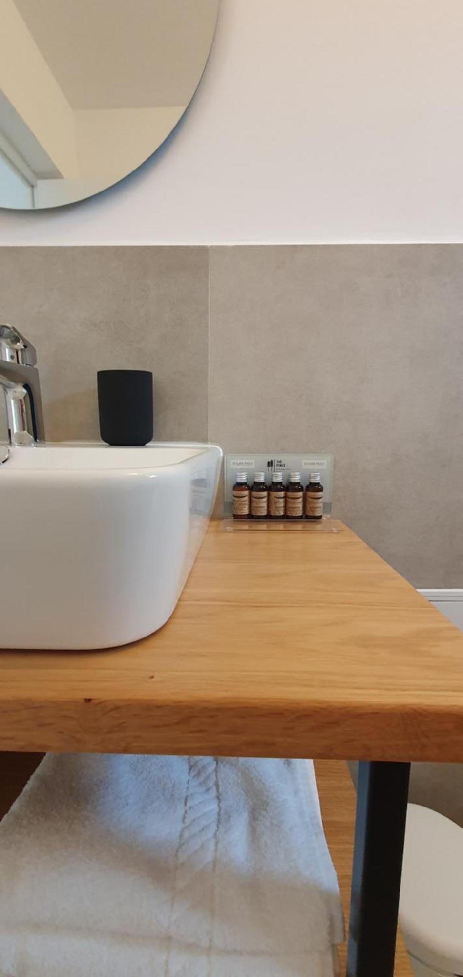 The Pines Serviced Apartments Μπρασόβ Εξωτερικό φωτογραφία