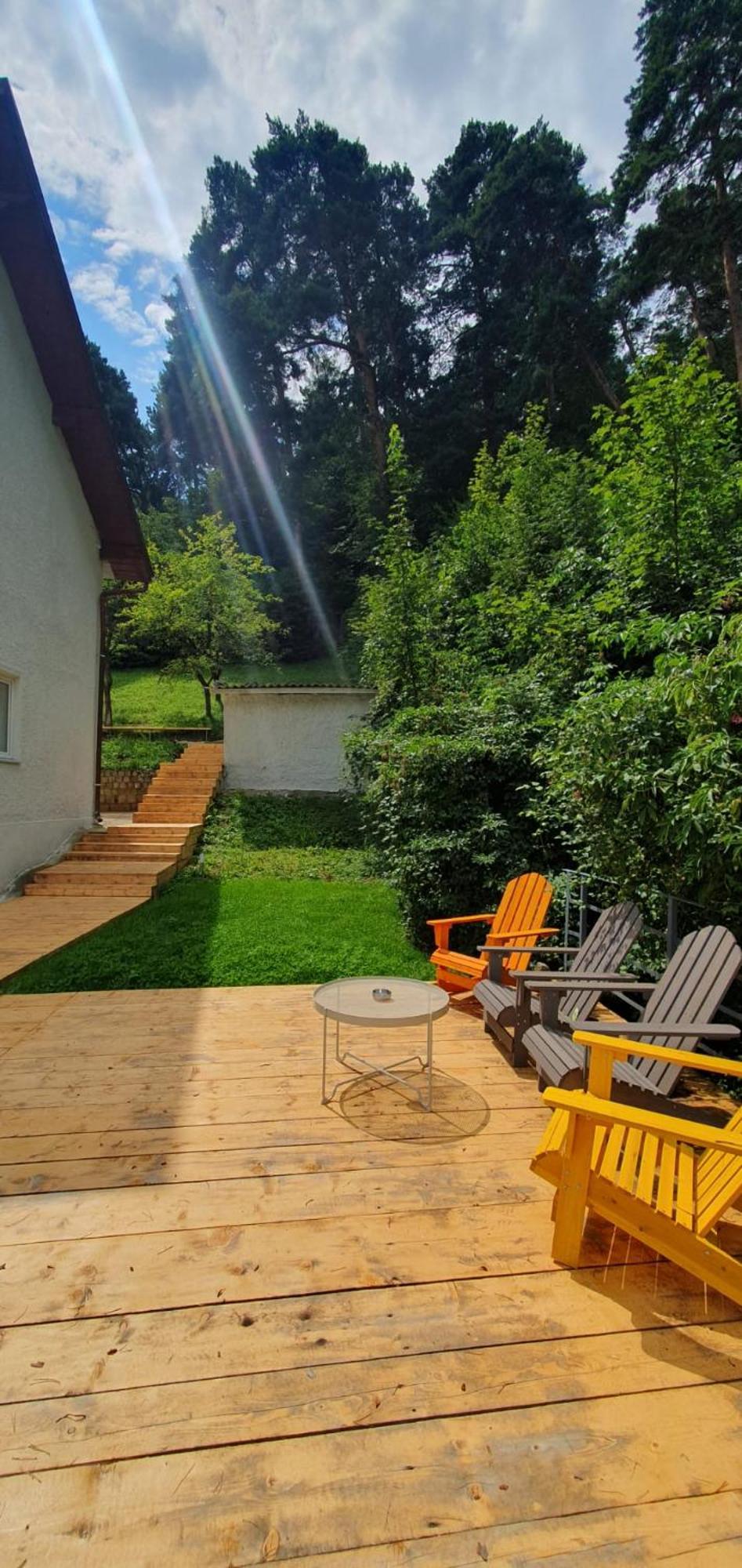 The Pines Serviced Apartments Μπρασόβ Εξωτερικό φωτογραφία